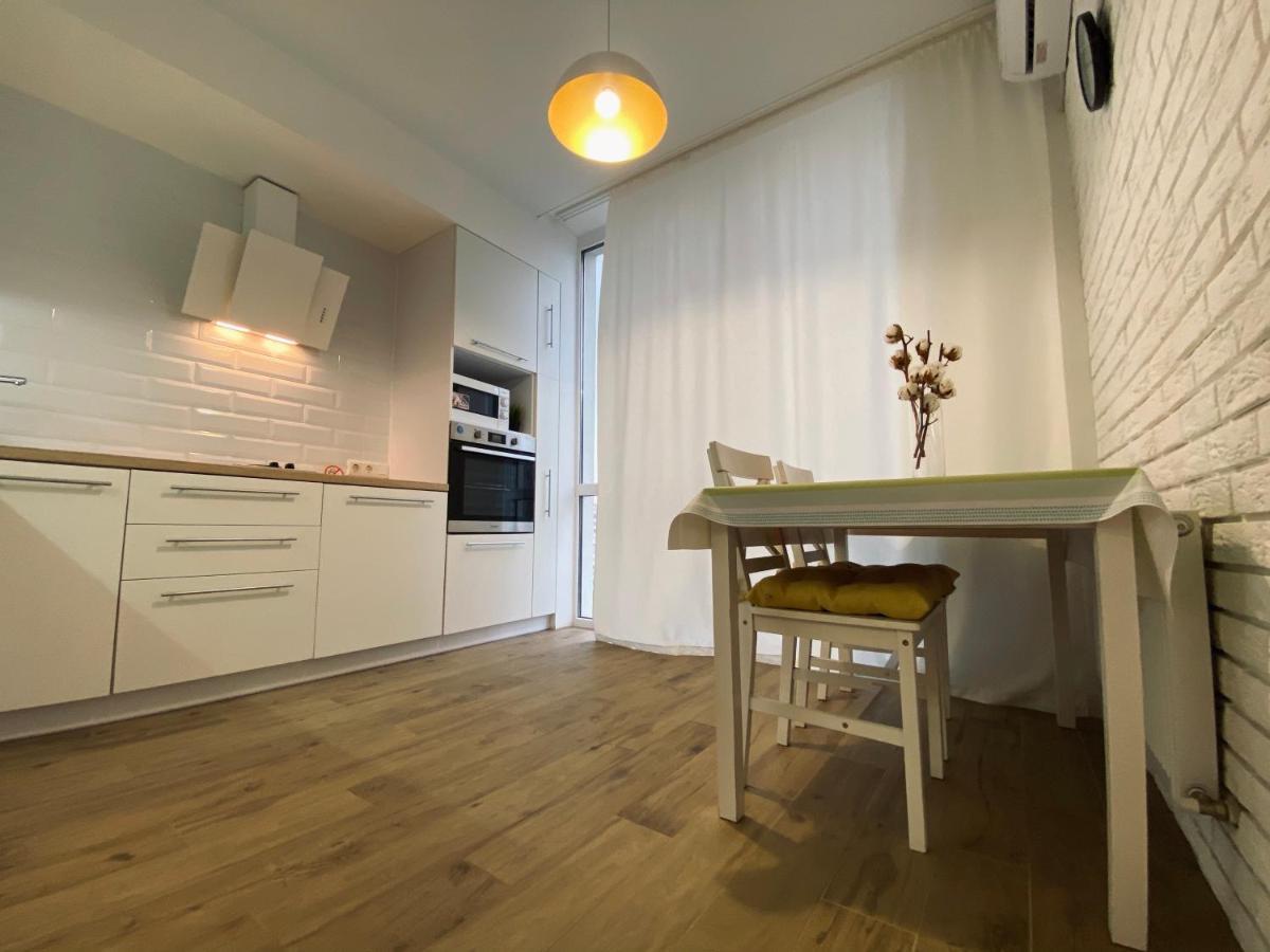 Scandinavian Apartment На Марсельской Kryzjanivka Exteriör bild